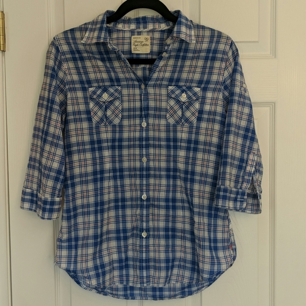 American Eagle Favorite Fit Button Up
